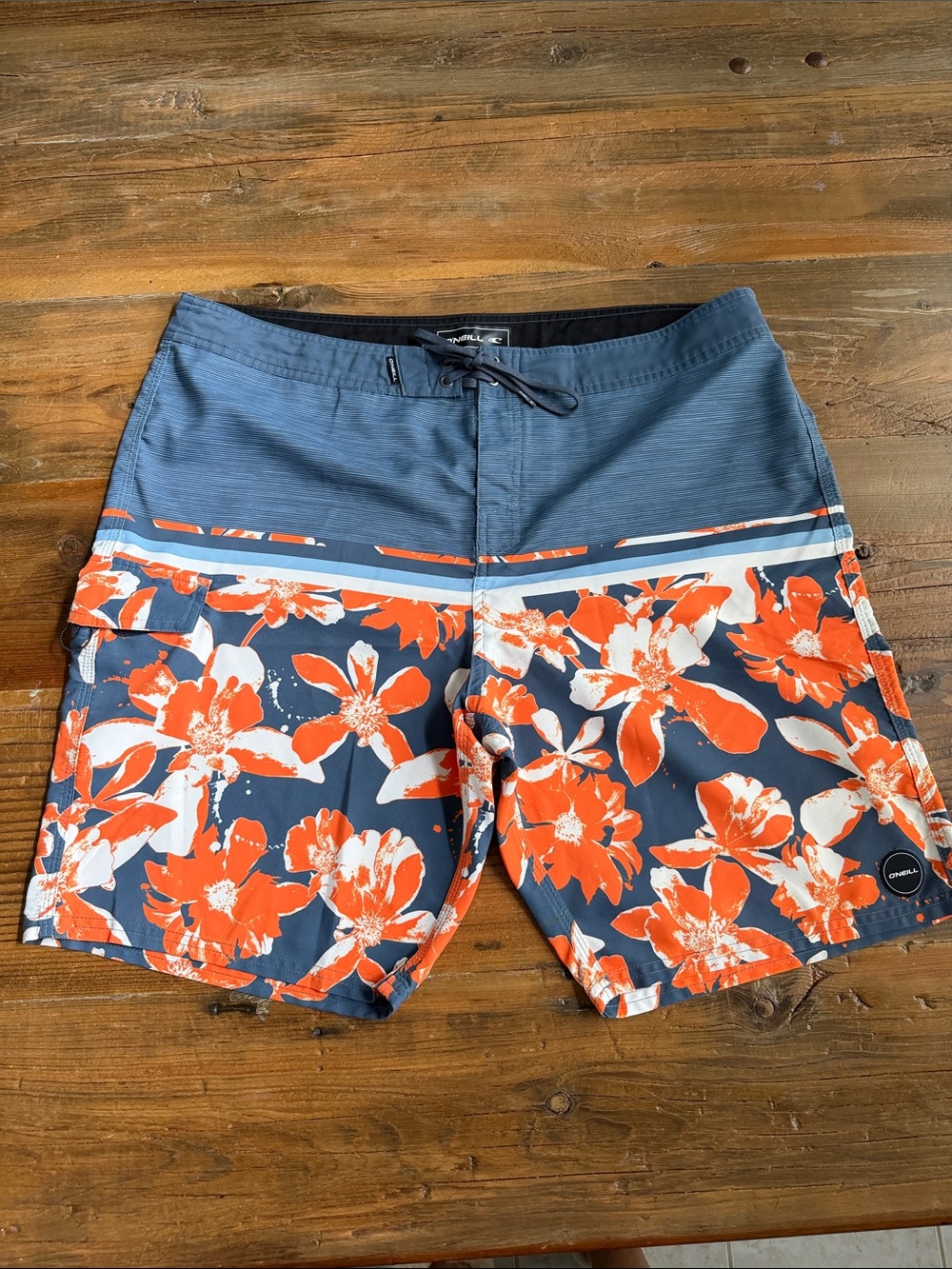 O’Neill Boardshorts 
Size: 38